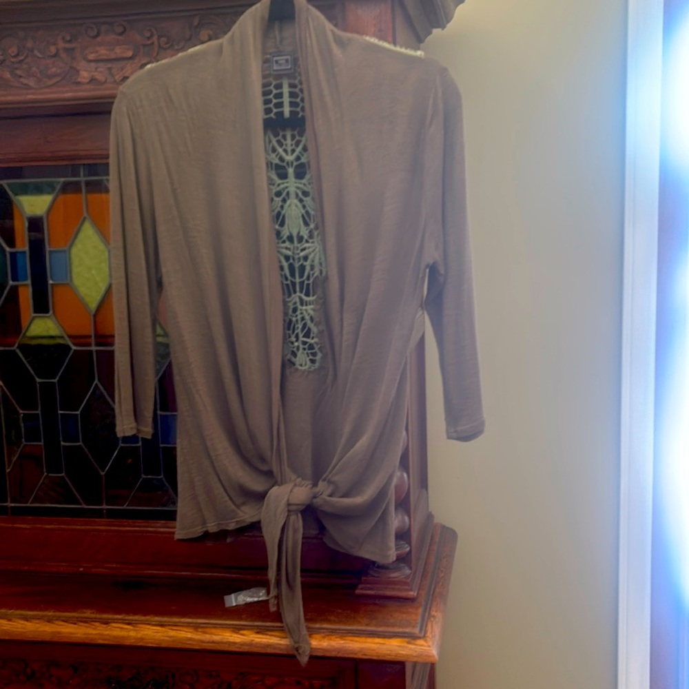 Lightweight, cotton topper, olive green, very useful!!